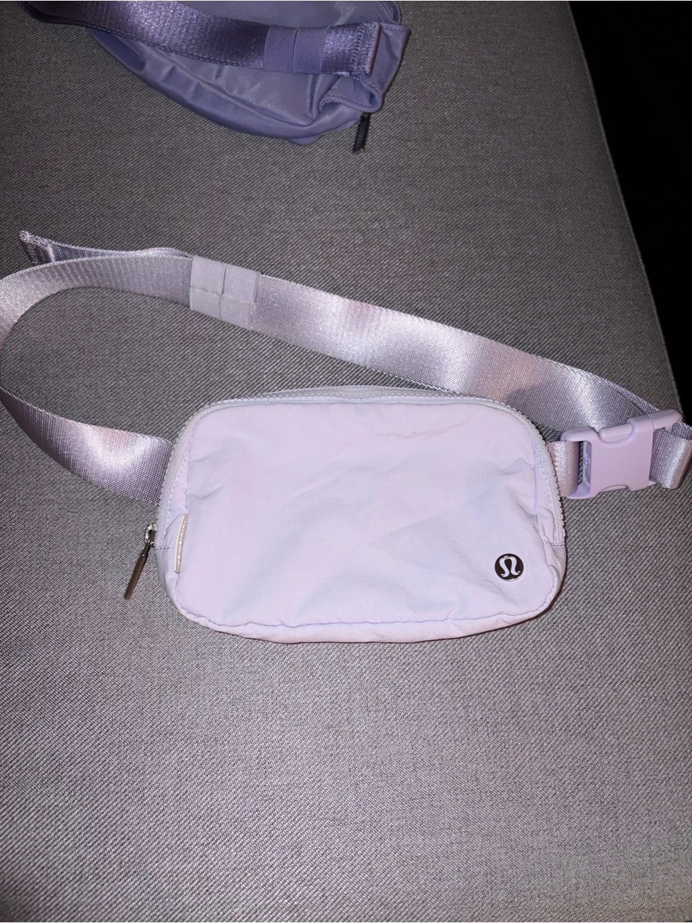 Lululemon everywhere belt bag